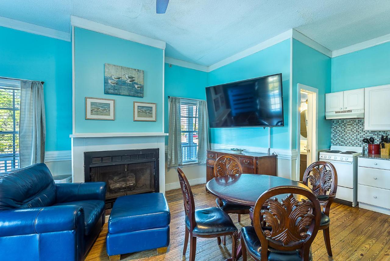 St George Inn เกาะเซนต์จอร์จ ภายนอก รูปภาพ